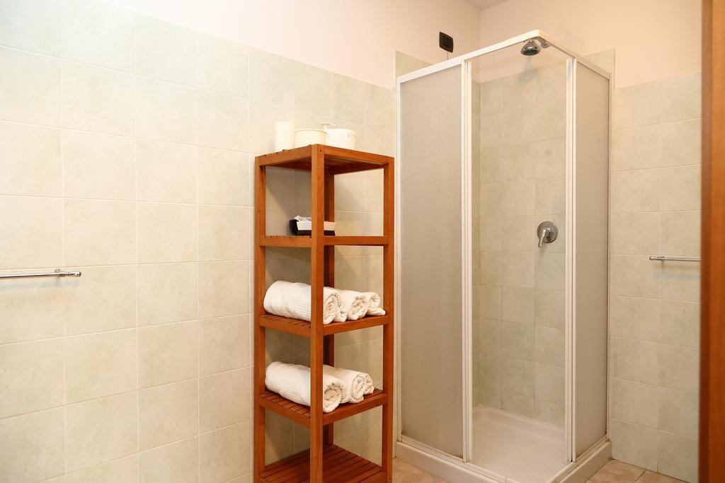 Holiday Home Fattoria Laghetto Merate Room photo